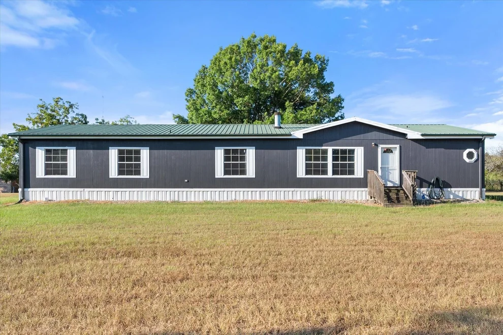 Unit for sale at 610 FM 2859, Corsicana, TX 75109