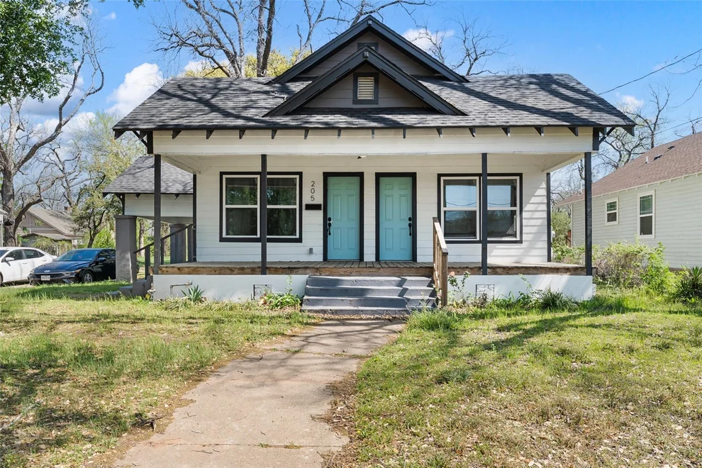 Unit for sale at 205 Dallas Street, Waco, TX 76704
