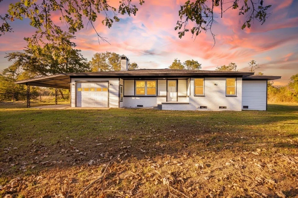 Unit for sale at 9086 FM 49, Gilmer, TX 75644