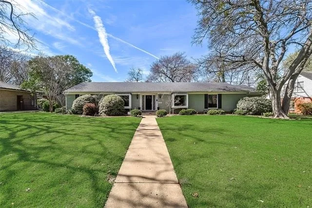 Unit for sale at 10509 Gooding Drive, Dallas, TX 75229