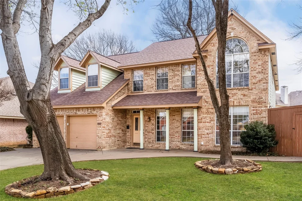Unit for sale at 5704 Champion Court, Arlington, TX 76017