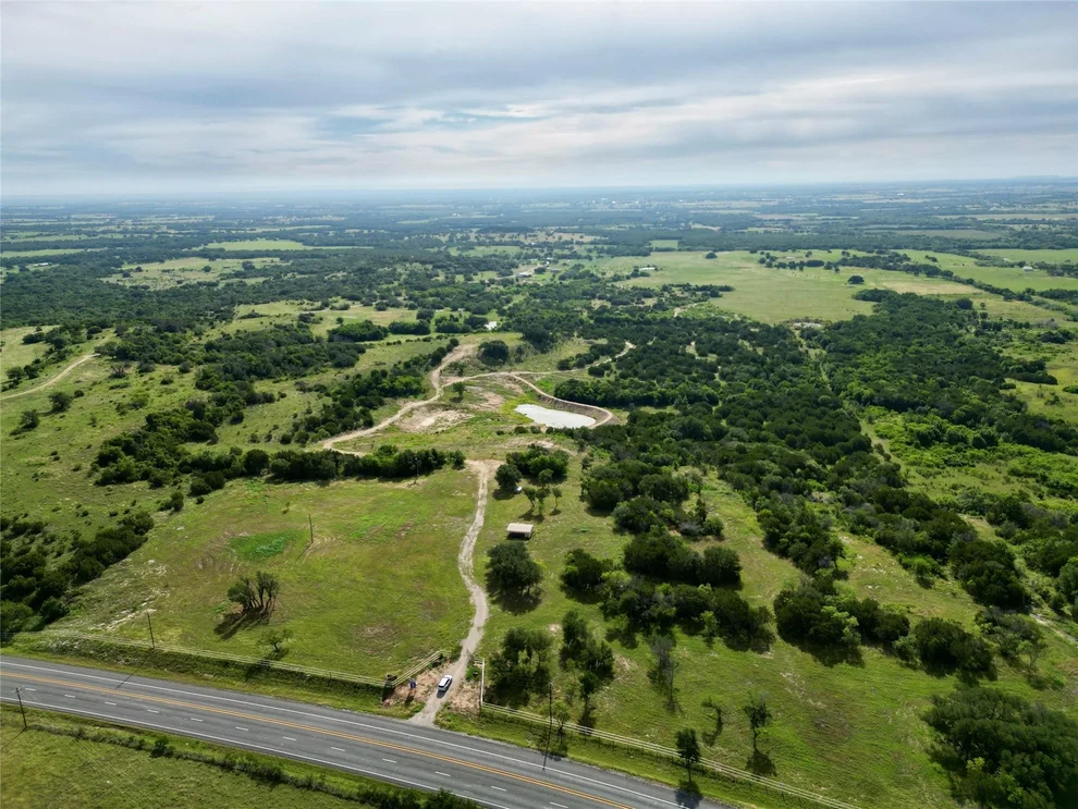 Unit for sale at 35828 N US Highway 281, Lipan, TX 76462