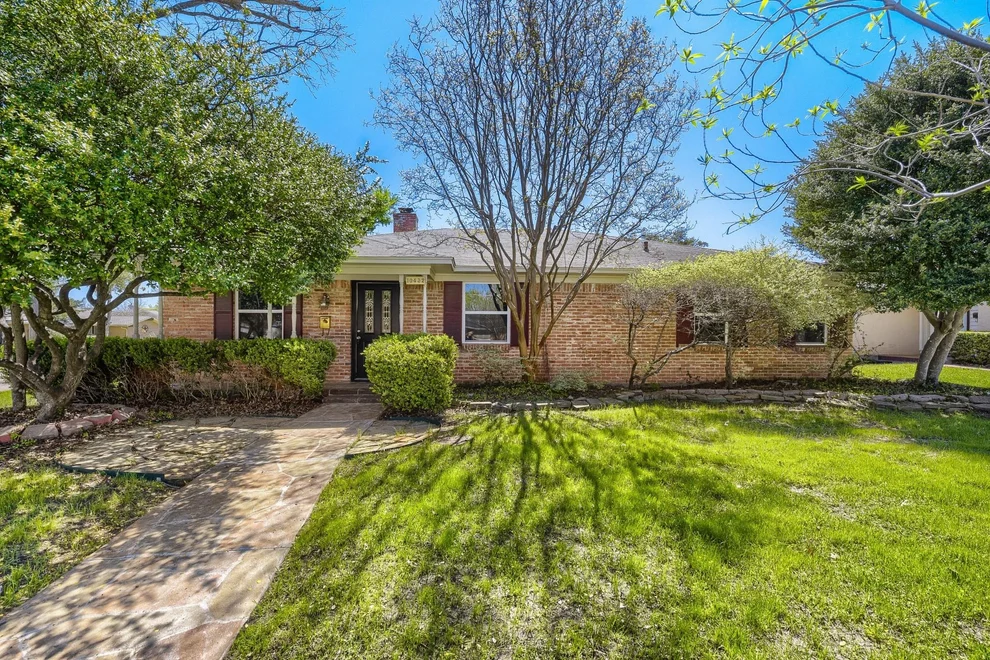 Unit for sale at 10432 Church Road, Dallas, TX 75238