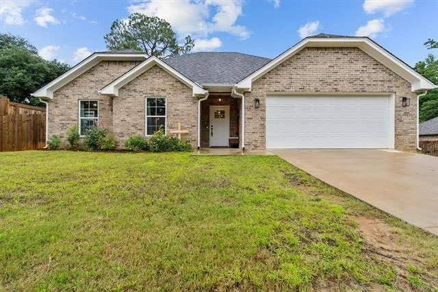 Unit for sale at 17459 County Road 4108, Lindale, TX 75771