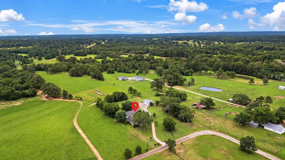 Unit for sale at 20272 County Road 4126, Lindale, TX 75771