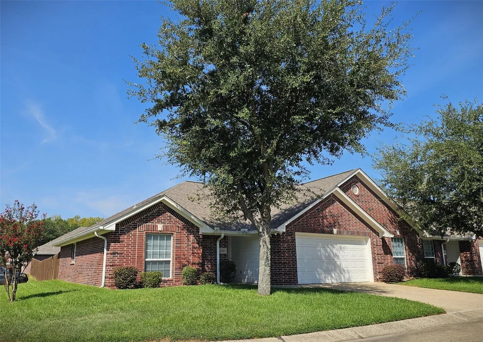 Photo of 1521 Rice Road, Tyler, TX 75703