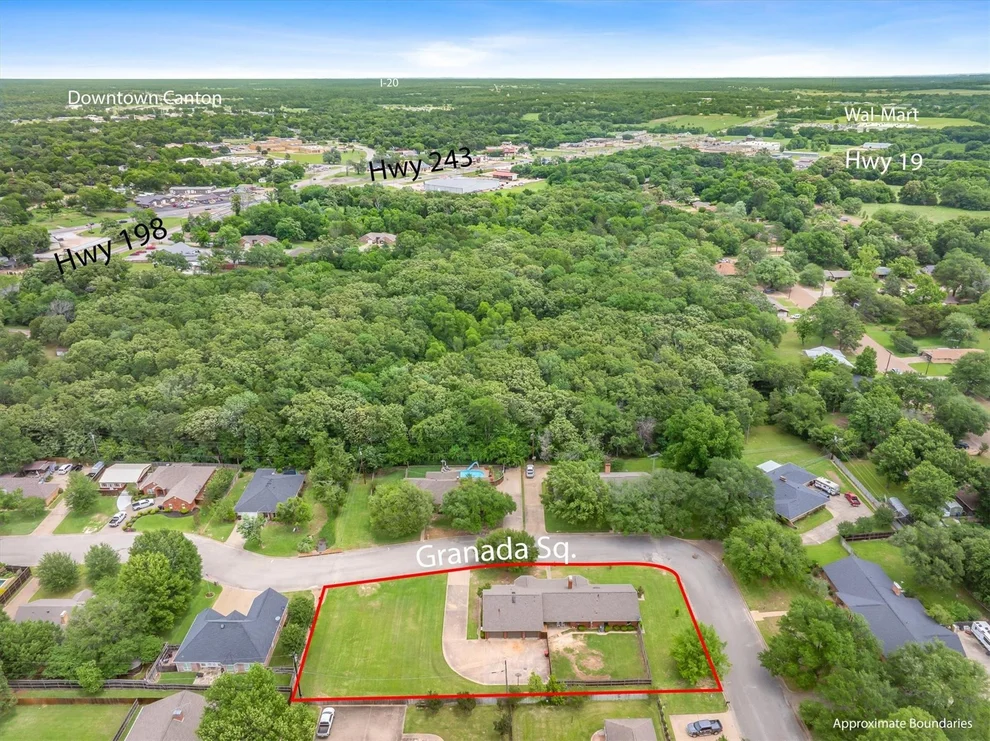 Unit for sale at 163 Granada Square, Canton, TX 75103