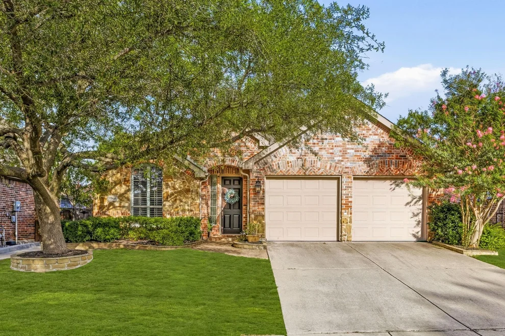 Unit for sale at 7505 Willowbend Drive, McKinney, TX 75071
