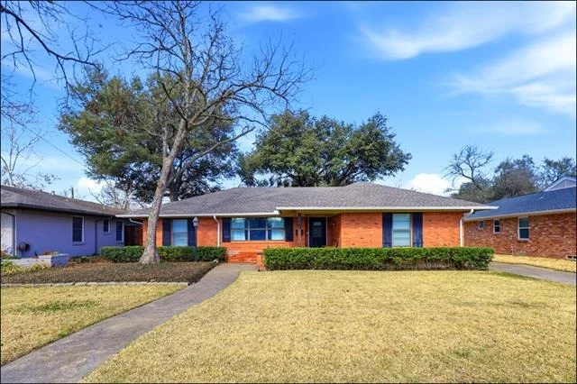 Unit for sale at 6725 Braeburn Drive, Dallas, TX 75214