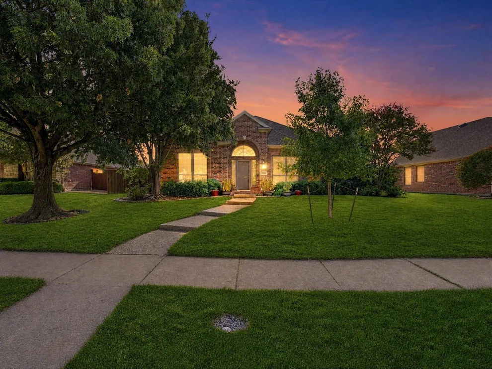 Unit for sale at 12334 Blue Ridge Drive, Frisco, TX 75033