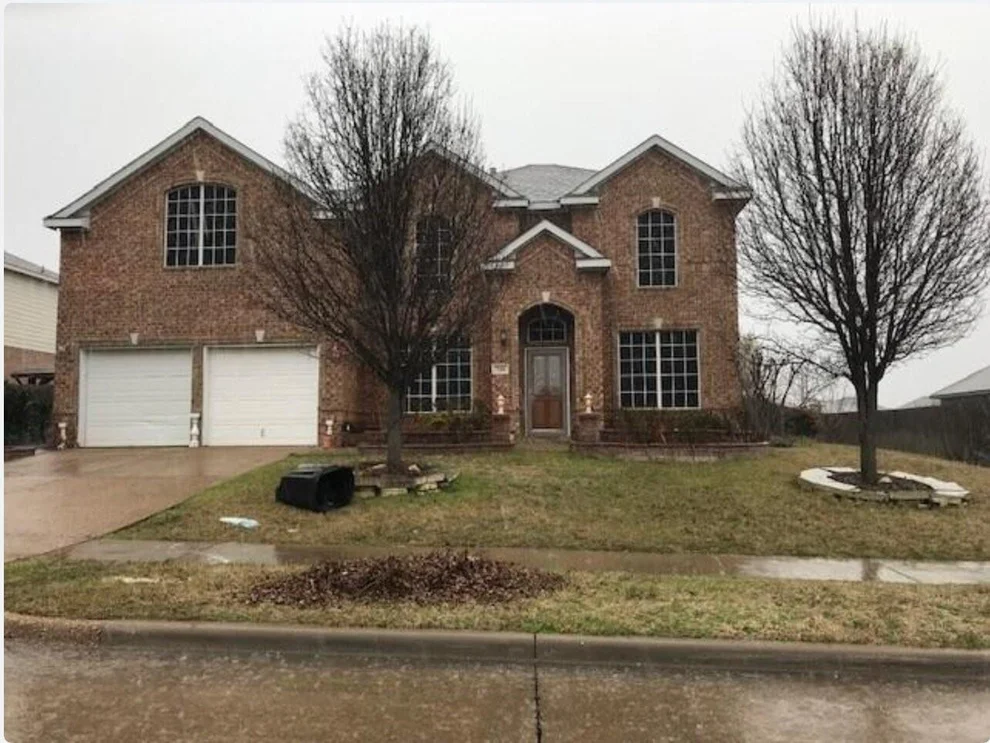 Unit for sale at 720 Candle Meadow Boulevard, DeSoto, TX 75115