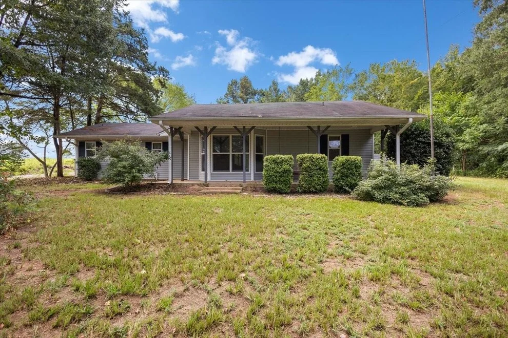 Unit for sale at 2360 Elk Road, Gilmer, TX 75644