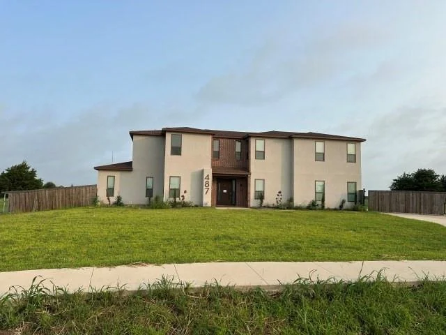 Unit for sale at 487 Whispering Way, Red Oak, TX 75154