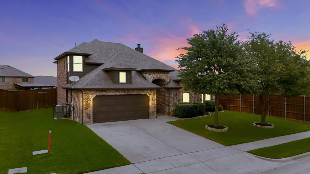 Unit for sale at 1105 Safrano Street, Midlothian, TX 76065