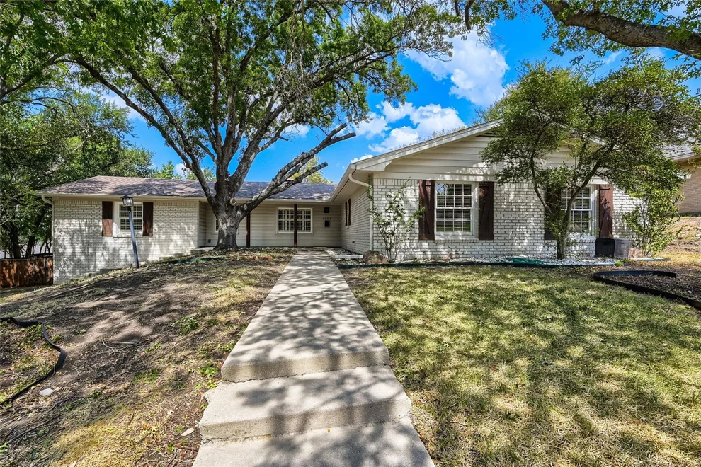 Unit for sale at 6504 Genoa Road, Fort Worth, TX 76116