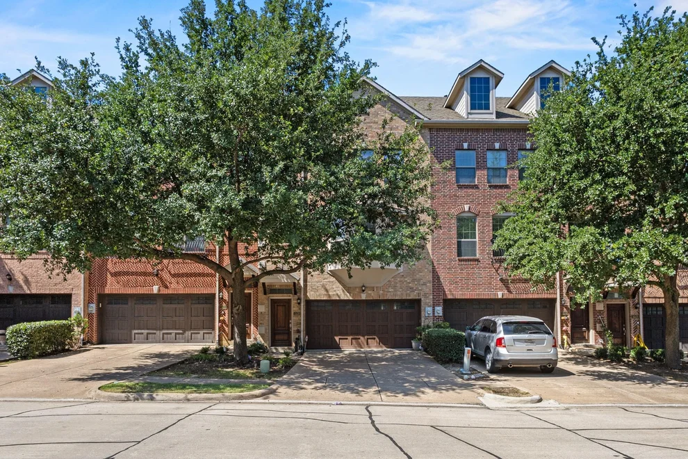 Unit for sale at 1530 Biltmore Lane, Irving, TX 75063