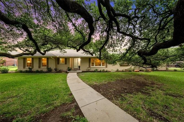 Unit for sale at 4901 Meadow Wood Drive, Waco, TX 76710