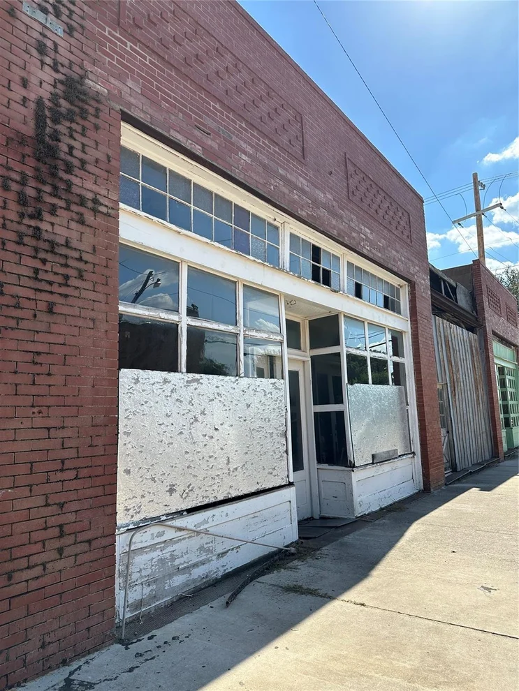 Unit for sale at TBD SW 1st Street, Cross Plains, TX 76443