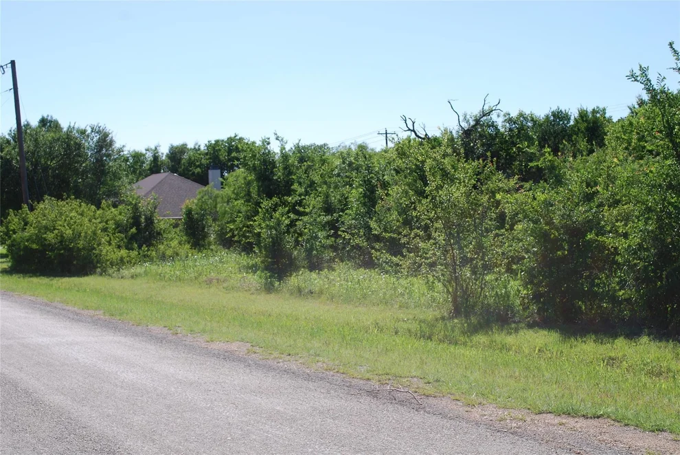 Unit for sale at 12065 Westmeadow Drive, Whitney, TX 76692
