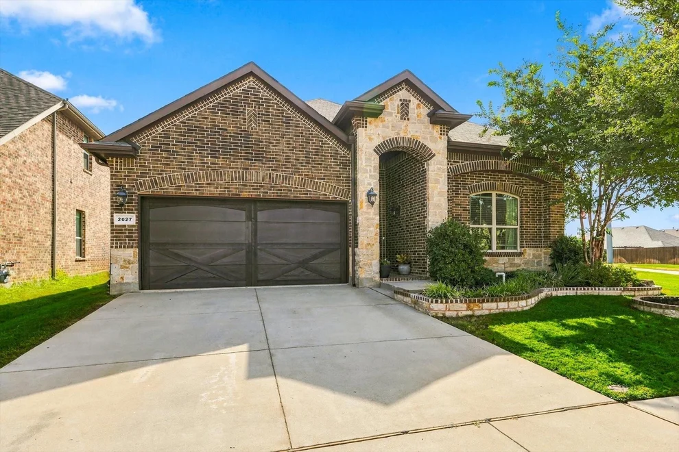 Unit for sale at 2027 San Marino Lane, Lewisville, TX 75077