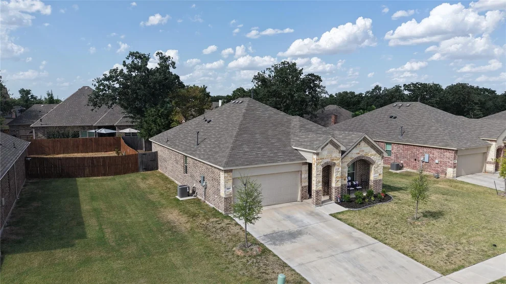 Unit for sale at 1221 Pistachio Drive, Azle, TX 76020
