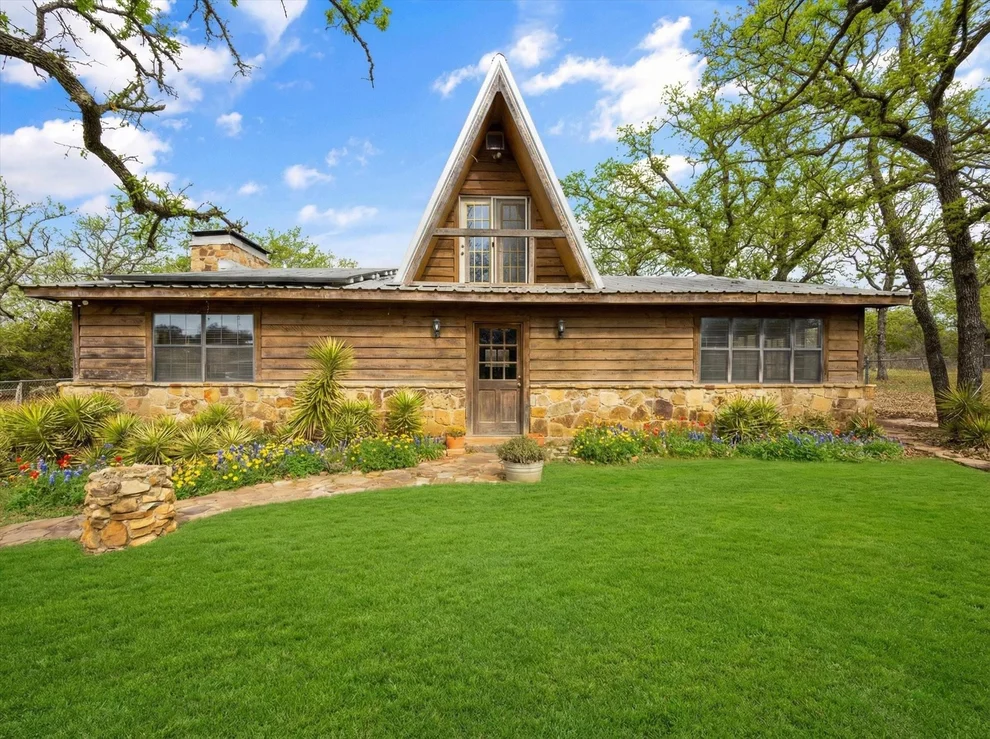 Unit for sale at 1601 Stafford Road, Weatherford, TX 76088