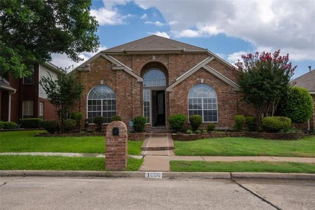 Unit for sale at 1806 Frosted Hill Drive, Carrollton, TX 75010