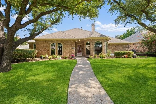 Unit for sale at 2311 Heatherwoods Way, Carrollton, TX 75007