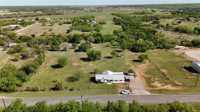 Unit for sale at 1000 Broadway, Newcastle, TX 76372