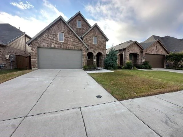 Unit for sale at 3942 Rochelle Lane, Heartland, TX 75126
