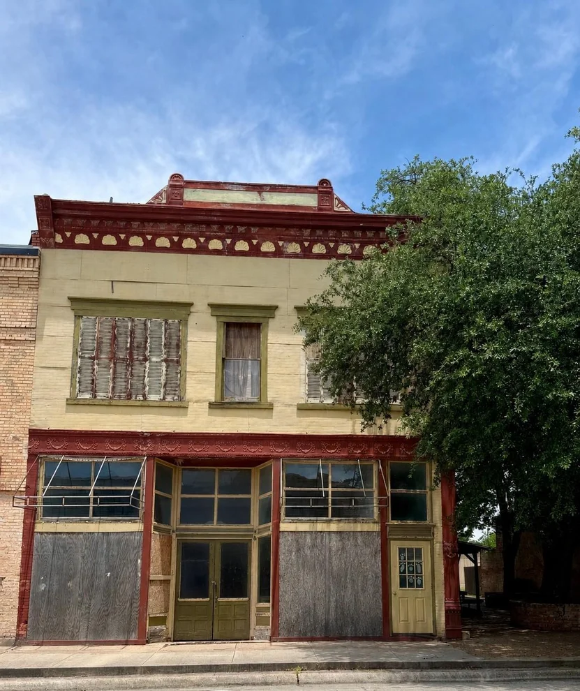 Unit for sale at 324 AVENUE C, Rosebud, TX 76570