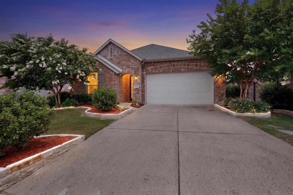Unit for sale at 1901 Bishop Barrel Lane, Wylie, TX 75098