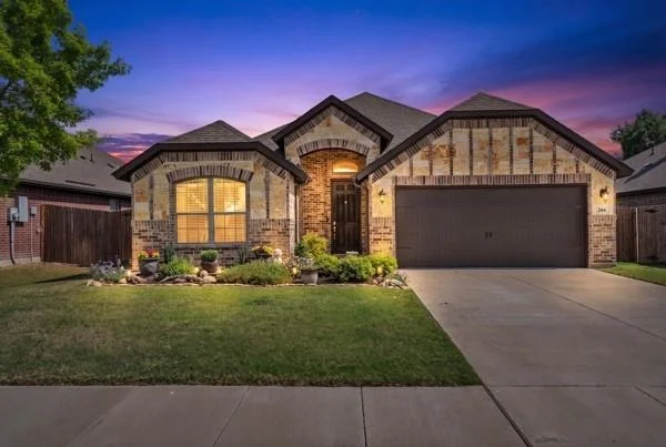 Unit for sale at 344 Paloma Street, Weatherford, TX 76087