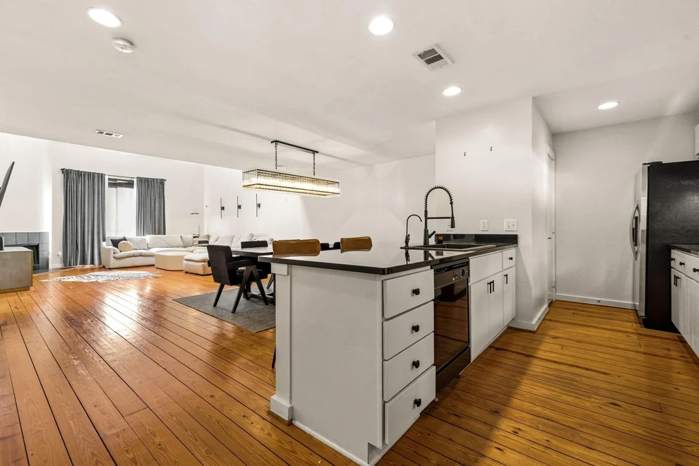 Unit for sale at 3836 San Jacinto Street, Dallas, TX 75204