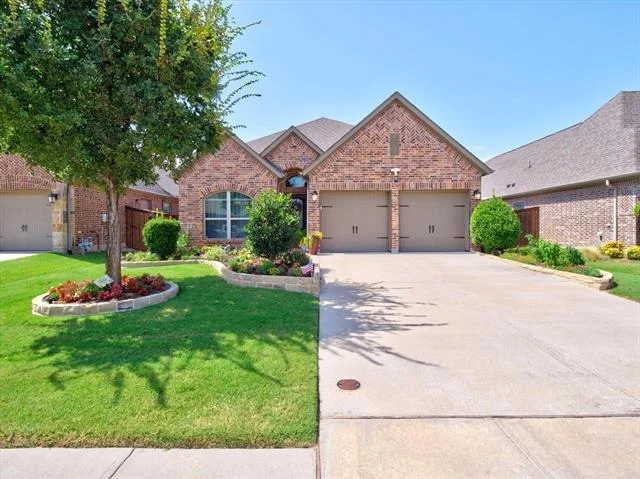 Unit for sale at 1005 Hubbard Creek Trail, McKinney, TX 75071