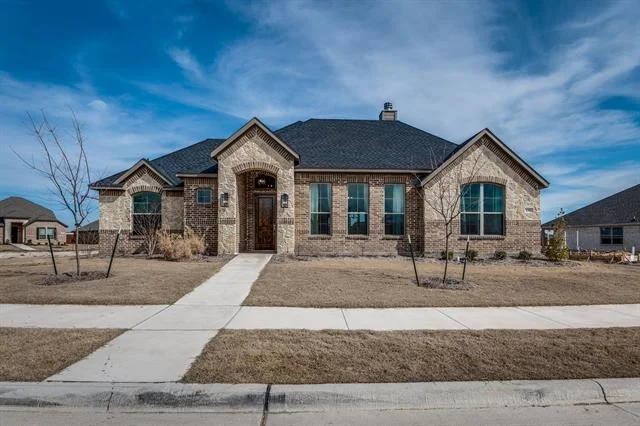 Unit for sale at 196 Marigold Lane, Waxahachie, TX 75165
