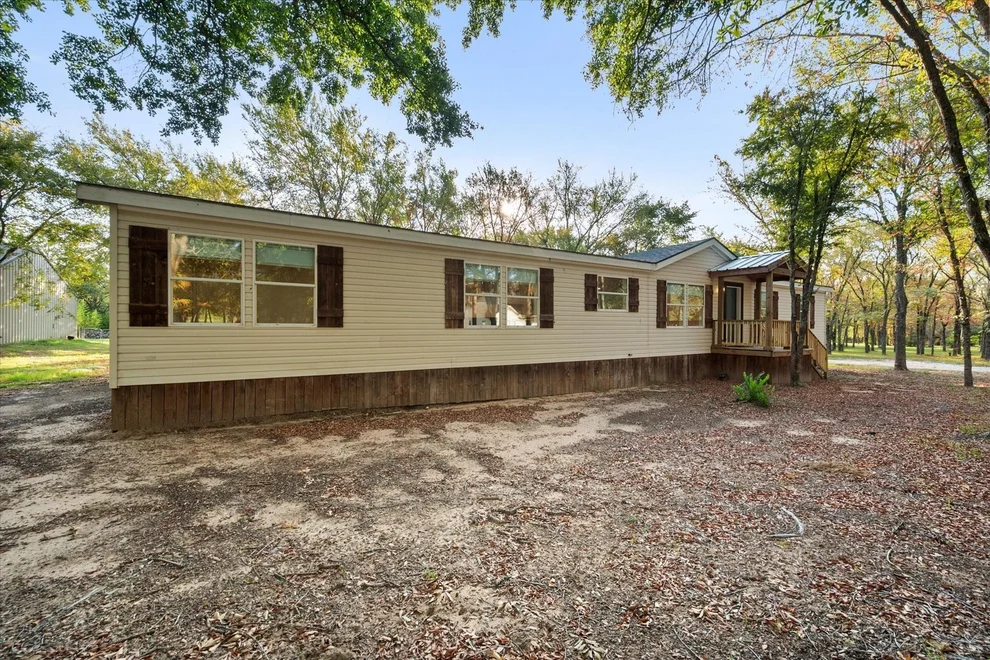 Unit for sale at 114 Kingswood Drive, Streetman, TX 75859