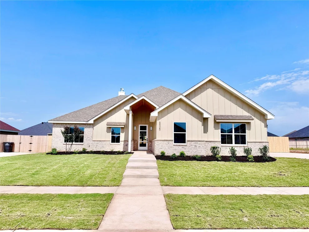 Unit for sale at 6525 Beals Creek Drive, Abilene, TX 79606