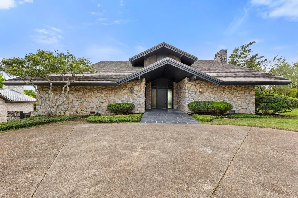 Unit for sale at 1188 Windwood Lane, Woodway, TX 76712