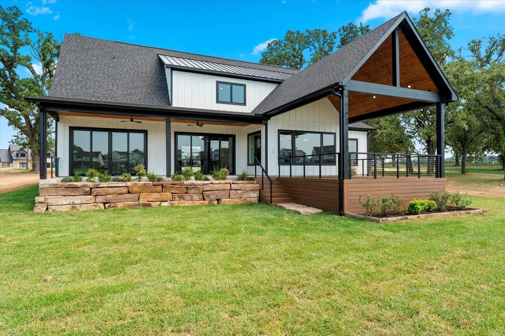 Unit for sale at 2565 Groves Court, Tool, TX 75143