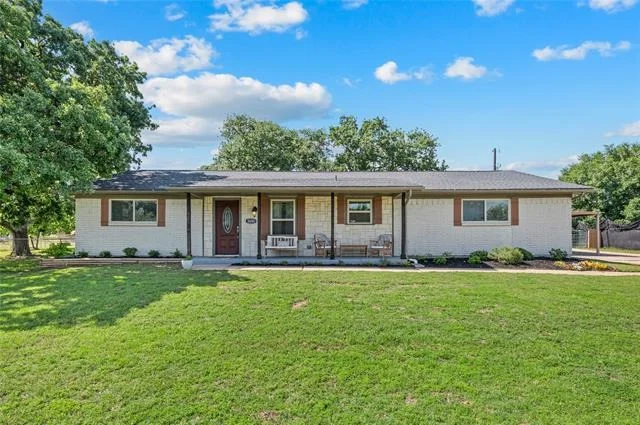 Unit for sale at 5656 Oak Haven Drive, Fort Worth, TX 76244