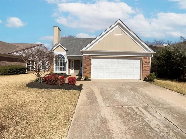 Unit for sale at 2516 Dahlia Drive, Fort Worth, TX 76123
