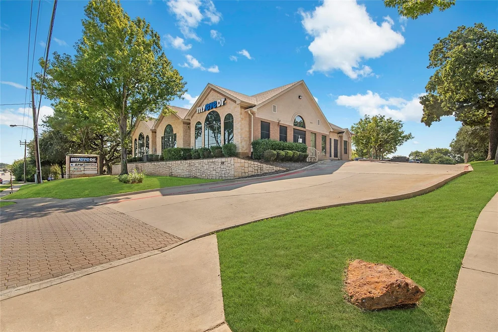 Unit for sale at 1834 Keller Parkway, Keller, TX 76248