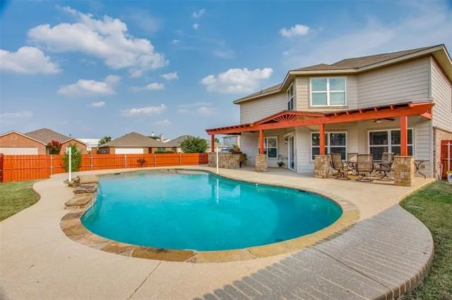 Unit for sale at 2153 Valley Forge Trail, Fort Worth, TX 76177