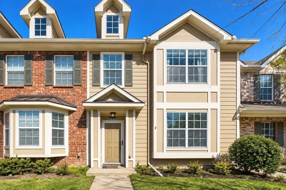 Unit for sale at 2910 Durango Place, Bedford, TX 76021