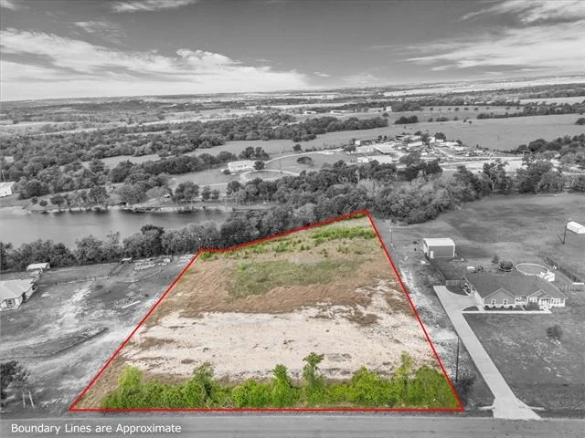 Unit for sale at 1969 N Old Bruceville Road, Moody, TX 76557