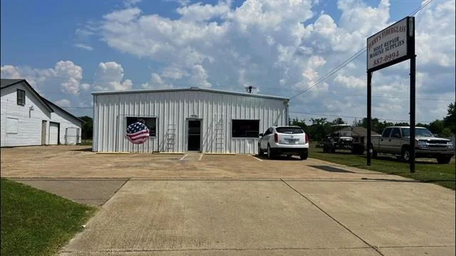 Unit for sale at 2618 W Main Street, Gun Barrel City, TX 75156