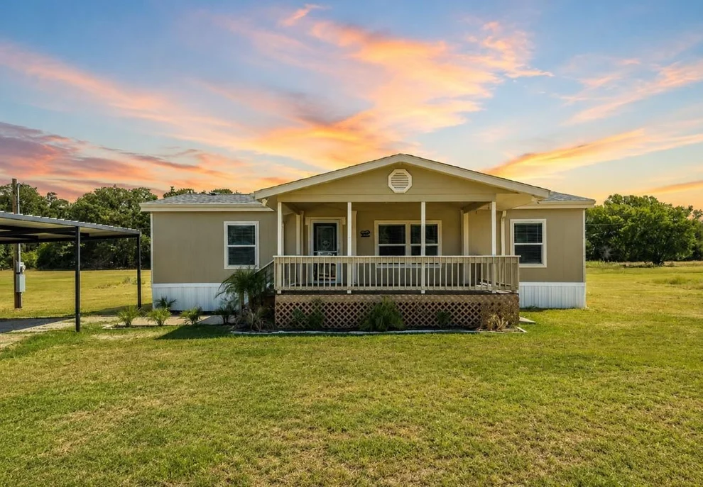 Unit for sale at 316 Joanne Drive, Gholson, TX 76705
