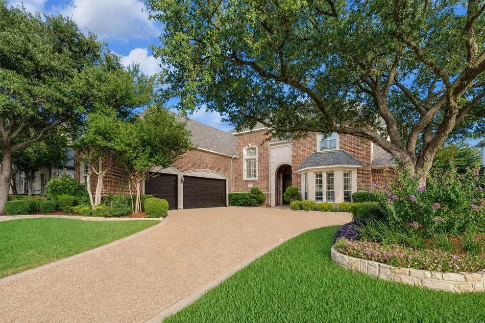 Unit for sale at 5048 Castle Creek Lane, Plano, TX 75093