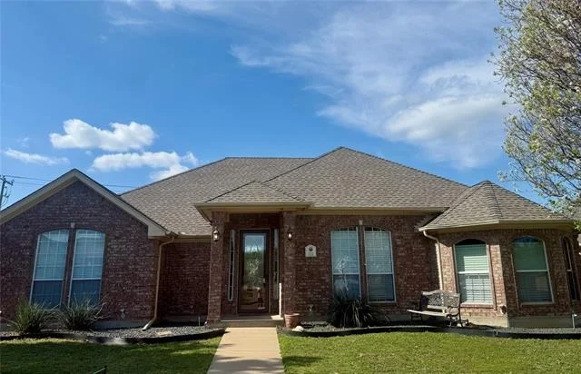 Unit for sale at 112 Santa Fe Trail, Waxahachie, TX 75165